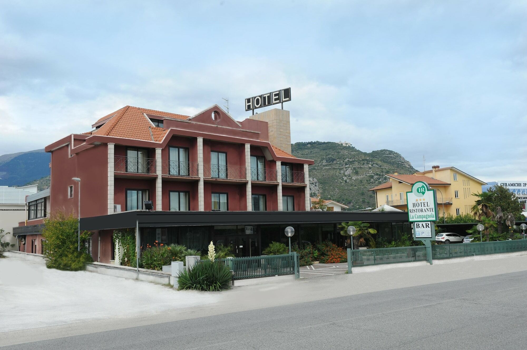 Hotel Ristorante La Campagnola Cassino Dış mekan fotoğraf